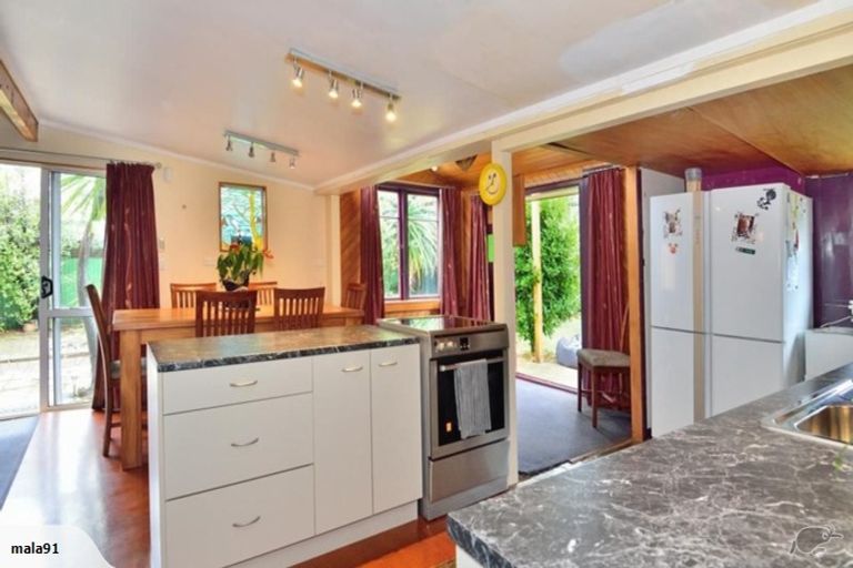 Photo of property in 74 Awapuni Road, Awapuni, Gisborne, 4010