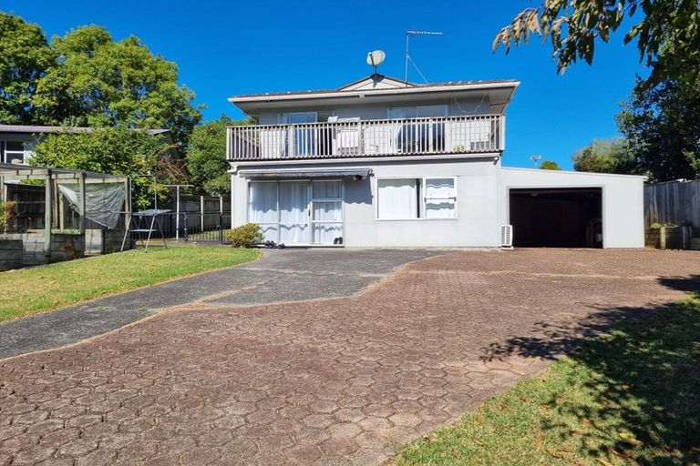 Photo of property in 156 Lynn Road, Bayview, Auckland, 0629