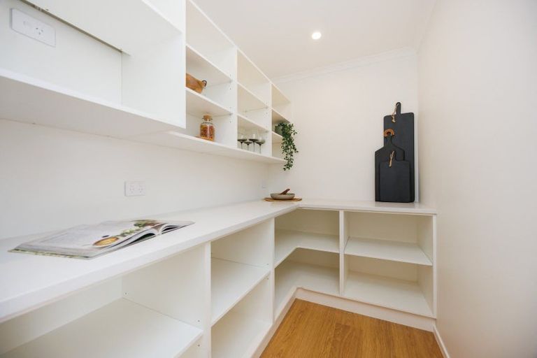 Photo of property in 6 Kanzan Grove, Maewa, 4702