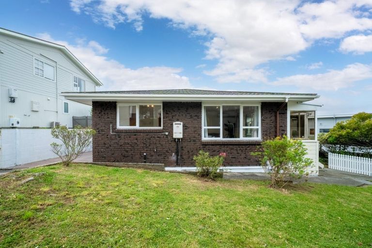 Photo of property in 1/40 John Sims Drive, Broadmeadows, Wellington, 6035