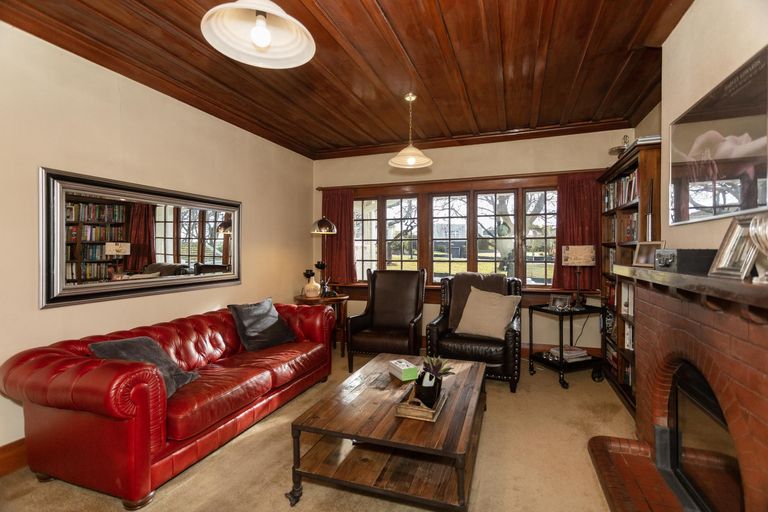 Photo of property in 45 Severn Street, Oamaru, 9400