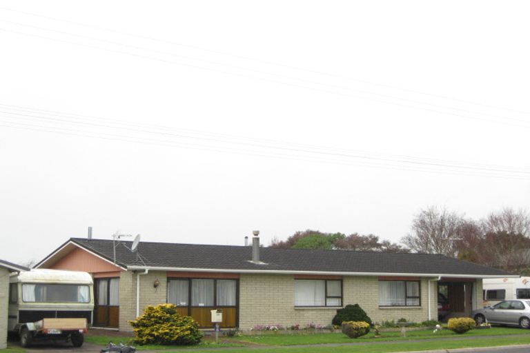 Photo of property in 22 Blake Street, Waitara, 4320