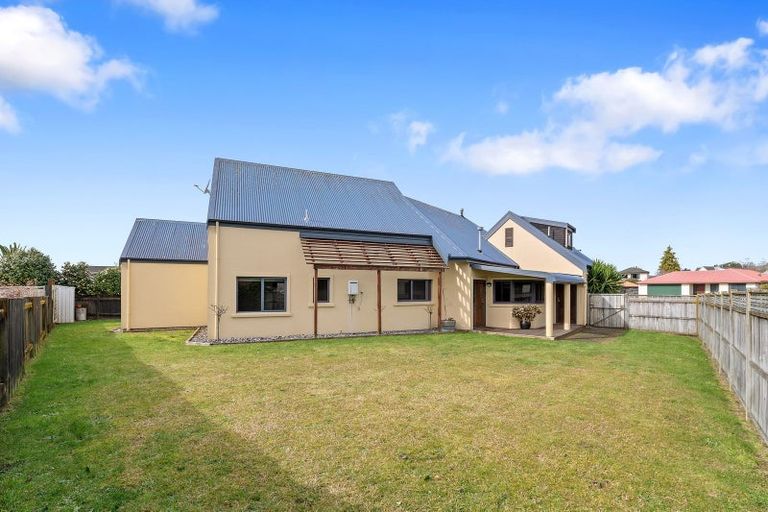 Photo of property in 31 Hoyte Place, Pukehangi, Rotorua, 3015