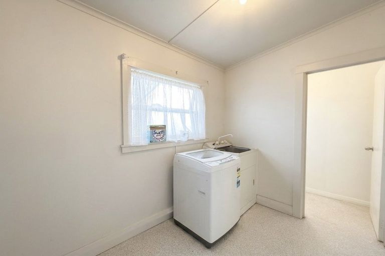 Photo of property in 33a Gloucester Road, Manurewa, Auckland, 2102