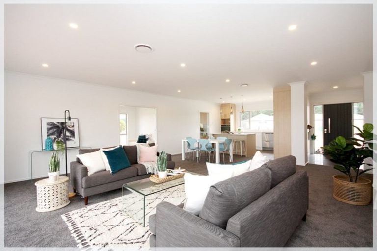 Photo of property in 17 Carex Grove, Foxton Beach, Foxton, 4815