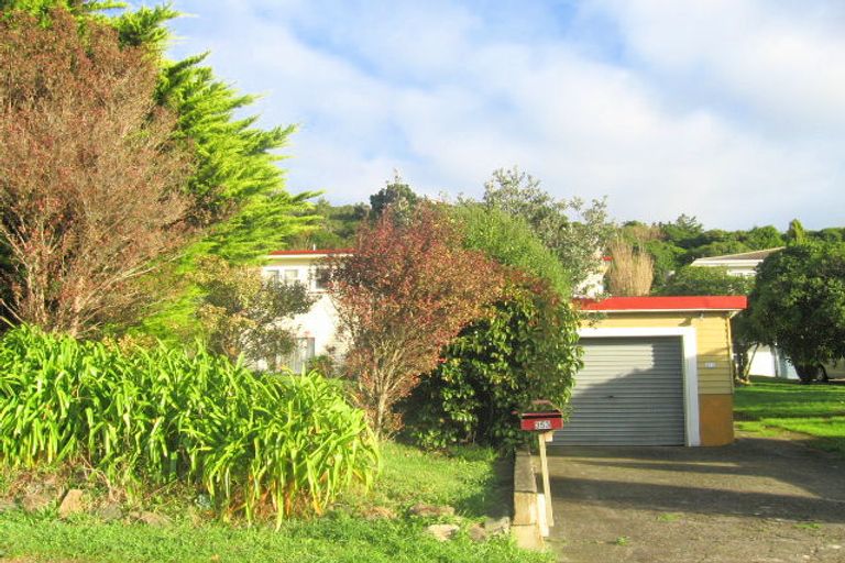 Photo of property in 353 Main Road, Tawa, Wellington, 5028