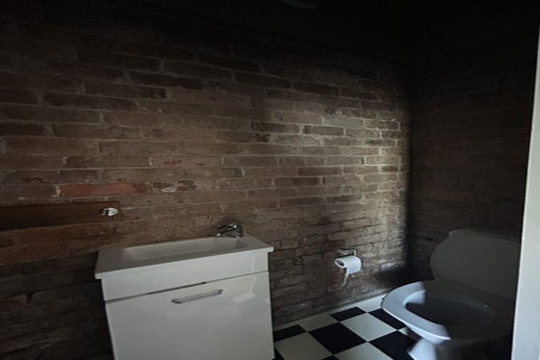 Photo of property in 7a Hawker Street, Mount Victoria, Wellington, 6011