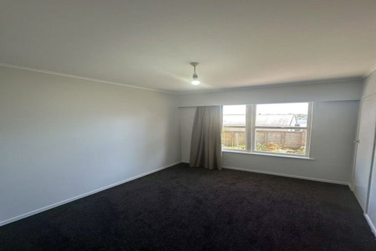 Photo of property in 6 Raines Avenue, Forrest Hill, Auckland, 0620