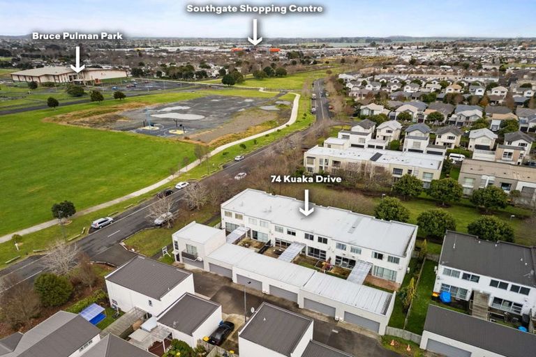 Photo of property in 74 Kuaka Drive, Takanini, 2112