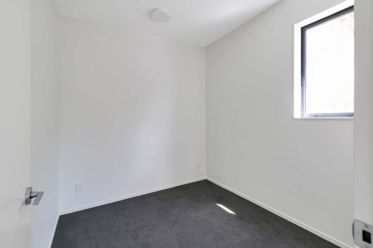 Photo of property in 2/63 Tiketike Way, Brooklyn, Wellington, 6021