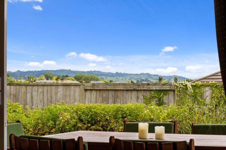 Photo of property in 6 Condor Drive, Pyes Pa, Tauranga, 3112