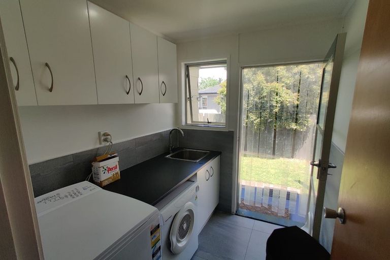 Photo of property in 18 Lipton Grove, Opaheke, Papakura, 2113