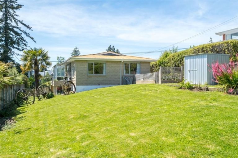 Photo of property in 27 Coach Road, Fairfield, Dunedin, 9018