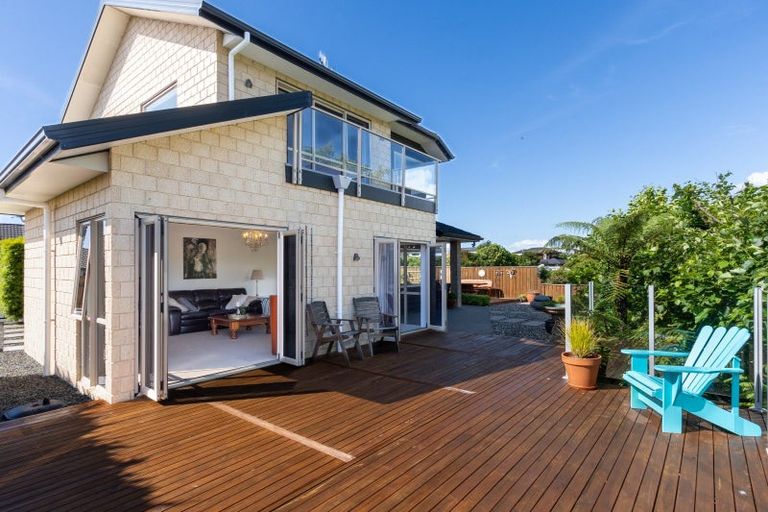 Photo of property in 66 The Drive, Paraparaumu Beach, Paraparaumu, 5032