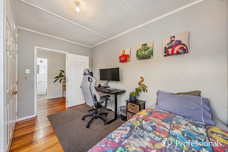 Photo of property in 21 Poole Street, Taita, Lower Hutt, 5011