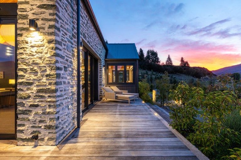 Photo of property in 3 Barley Court, Arrowtown, 9371