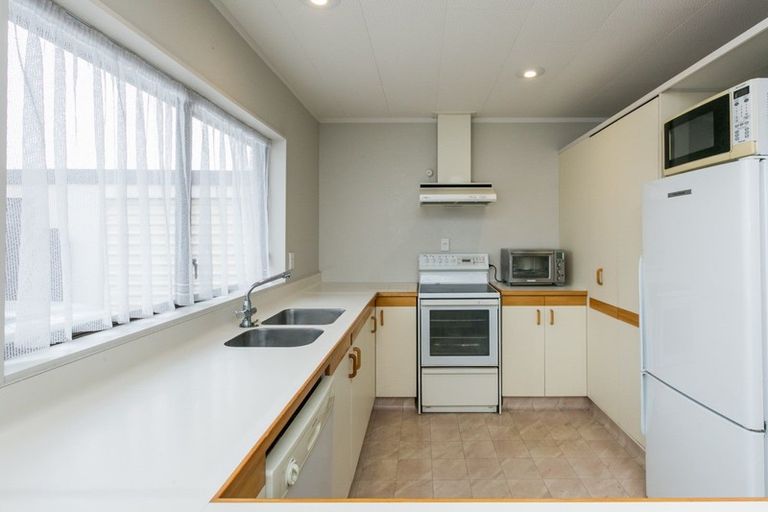 Photo of property in 3/66 Church Road, Taradale, Napier, 4112