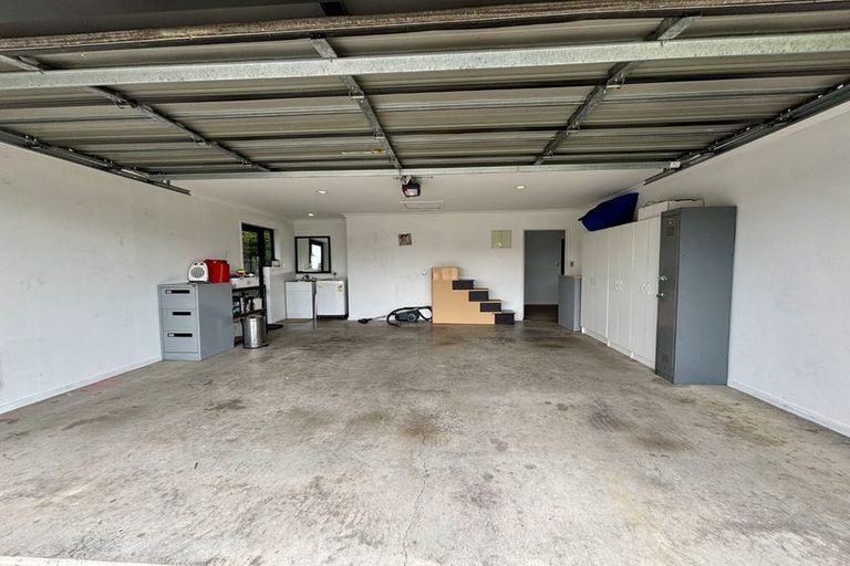 Photo of property in 26 De Castro Drive, Blenheim, 7201