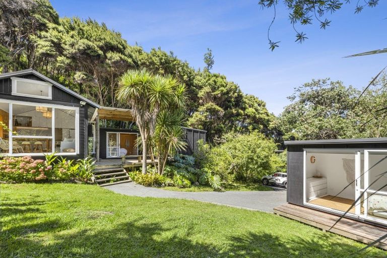 Photo of property in 10 Pearl Street, Mangawhai Heads, Mangawhai, 0505