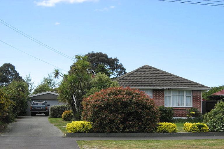 Photo of property in 26 Cranbrook Avenue, Burnside, Christchurch, 8053