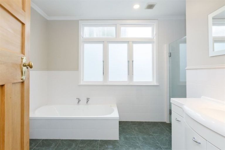 Photo of property in 60b Roy Street, Palmerston North, 4410