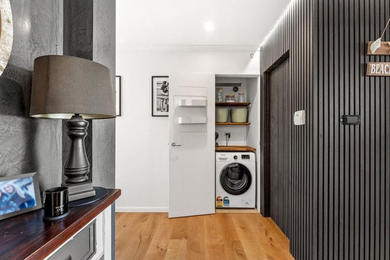 Photo of property in 13 Te Ruru Way, Stanmore Bay, Whangaparaoa, 0932