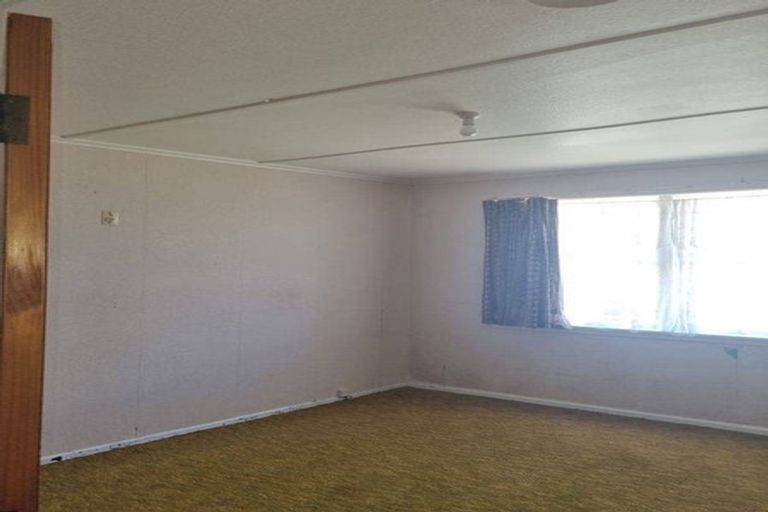 Photo of property in 38 Miro Street, Castlecliff, Whanganui, 4501