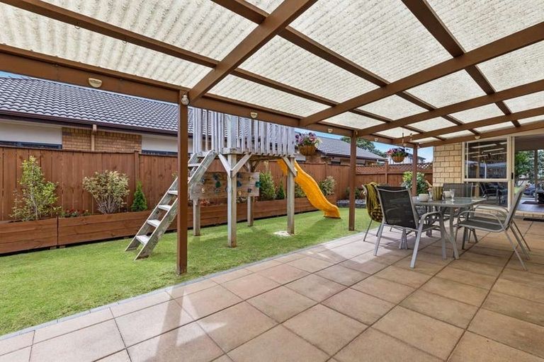 Photo of property in 39 Croftview Road, Wattle Downs, Auckland, 2103