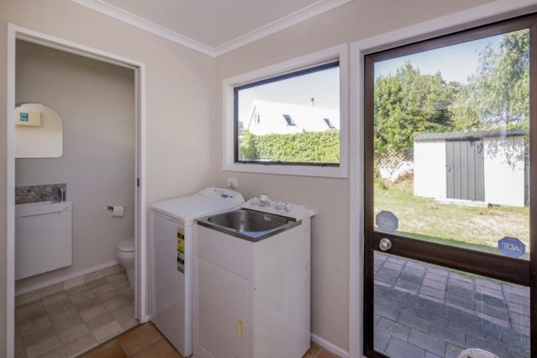 Photo of property in 24 Norfolk Crescent, Otaki Beach, Otaki, 5512
