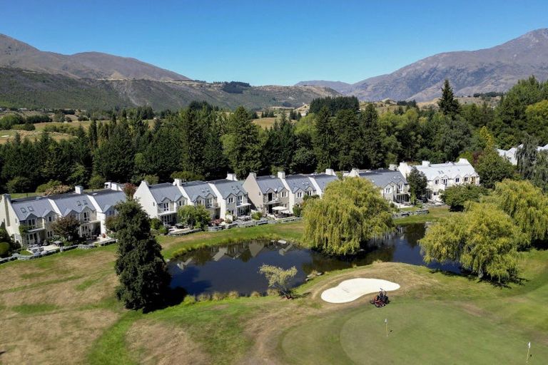Photo of property in Millbrook Resort, 10 Fox's Rush, Arrowtown, 9371