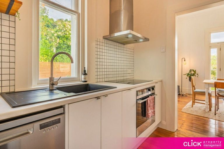 Photo of property in 47 Easther Crescent, Kew, Dunedin, 9012