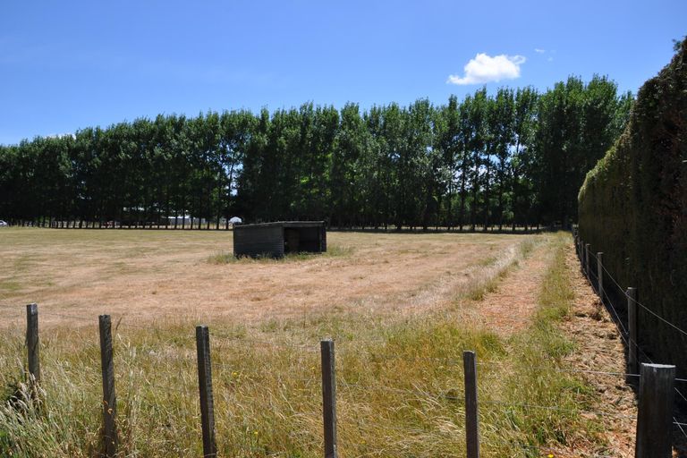 Photo of property in 522 Whitmore Road, Linton, Palmerston North, 4472