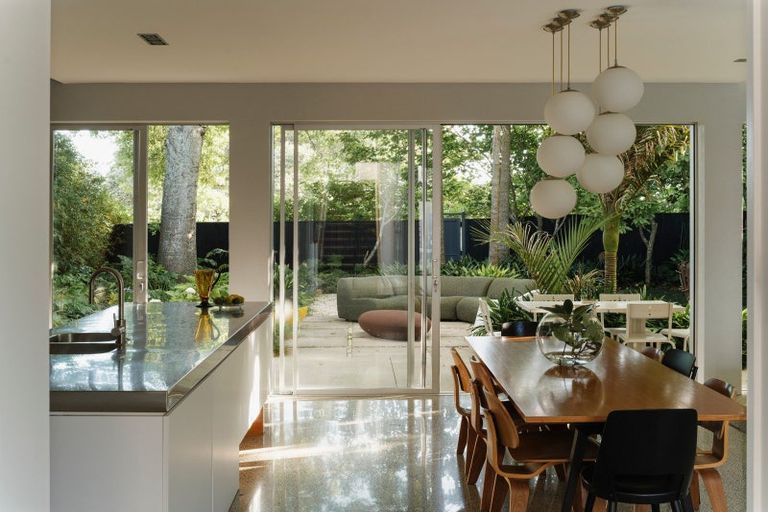 Photo of property in 13 Dexter Avenue, Mount Eden, Auckland, 1024