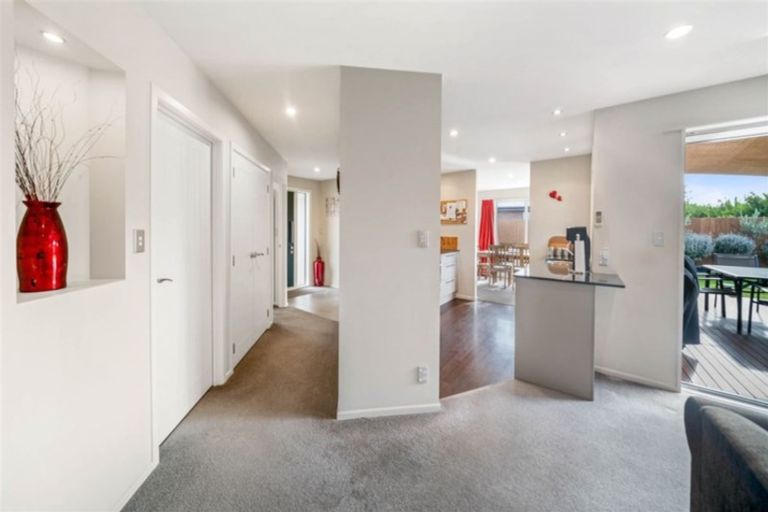 Photo of property in 5 Binyon Place, Rolleston, 7614