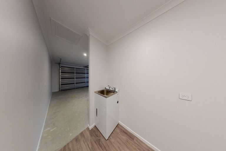 Photo of property in 12 Oldfield Lane, Marton, 4710