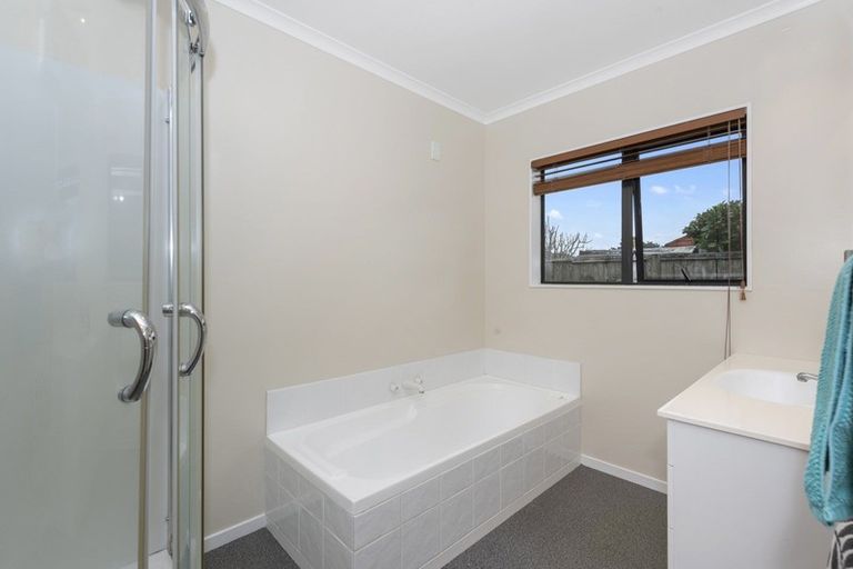 Photo of property in 3 Fendalton Drive, Rototuna, Hamilton, 3210