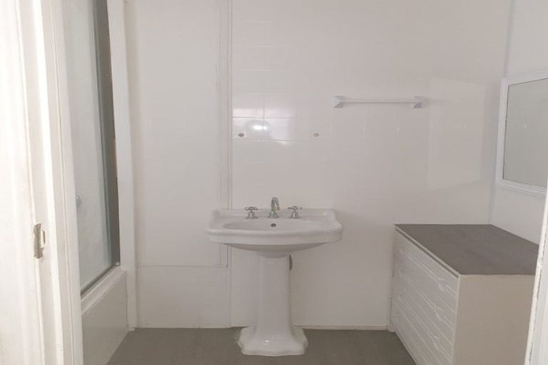 Photo of property in 4 Meachen Terrace, Waiuku, 2123