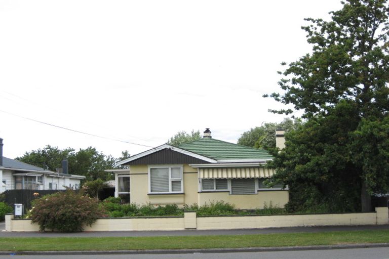 Photo of property in 10 Hargood Street, Woolston, Christchurch, 8062