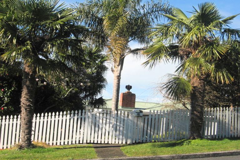 Photo of property in 10 Mcmillan Avenue, Te Kamo, Whangarei, 0112