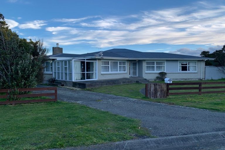 Photo of property in 36 Wallace Street, Featherston, 5710