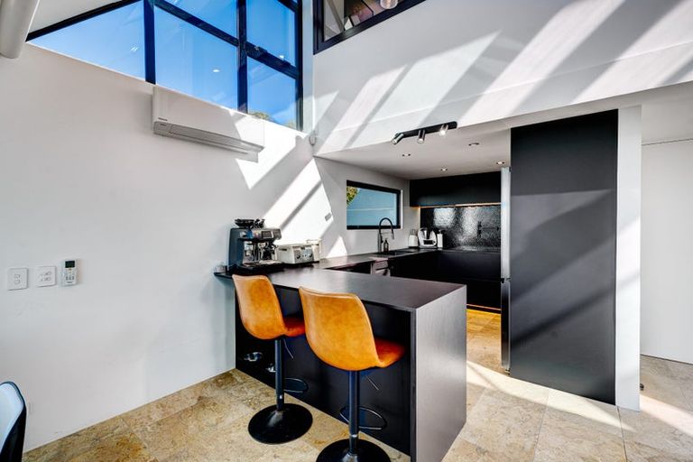 Photo of property in 7 Harper Street, Chatswood, Auckland, 0626