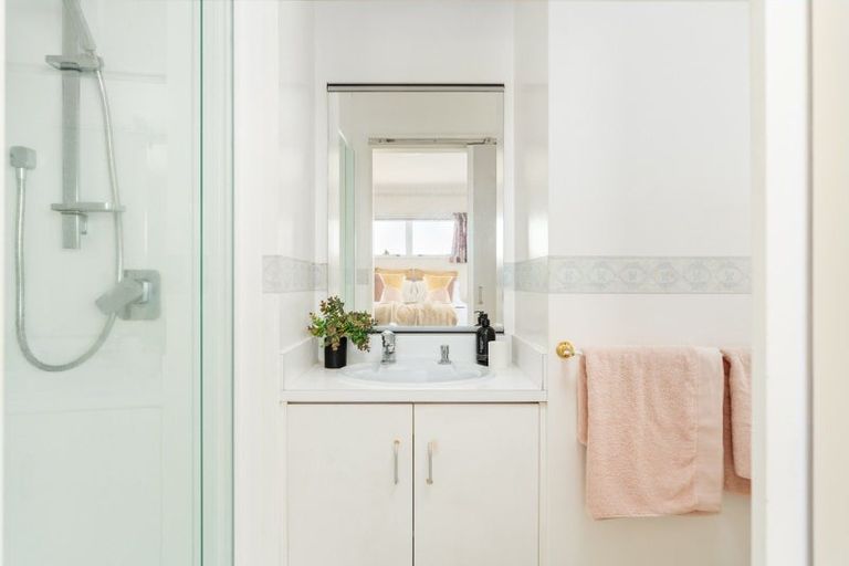 Photo of property in 16 Smiths Road, Matua, Tauranga, 3110