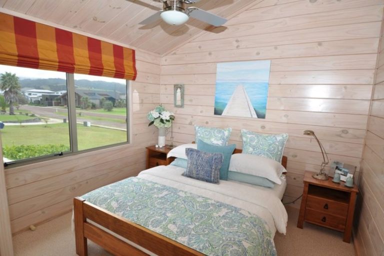 Photo of property in 336 Waterways Parade, Pauanui, Hikuai, 3579