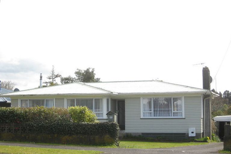 Photo of property in 26 Antonio Street, Stratford, 4332