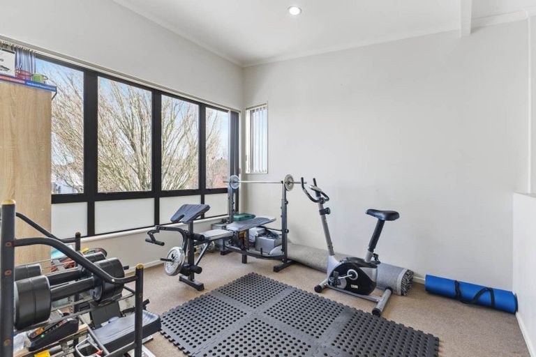 Photo of property in 29 Tarapiroe Avenue, Takanini, 2112