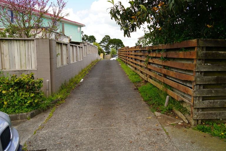 Photo of property in 261 Mahia Road, Weymouth, Auckland, 2103