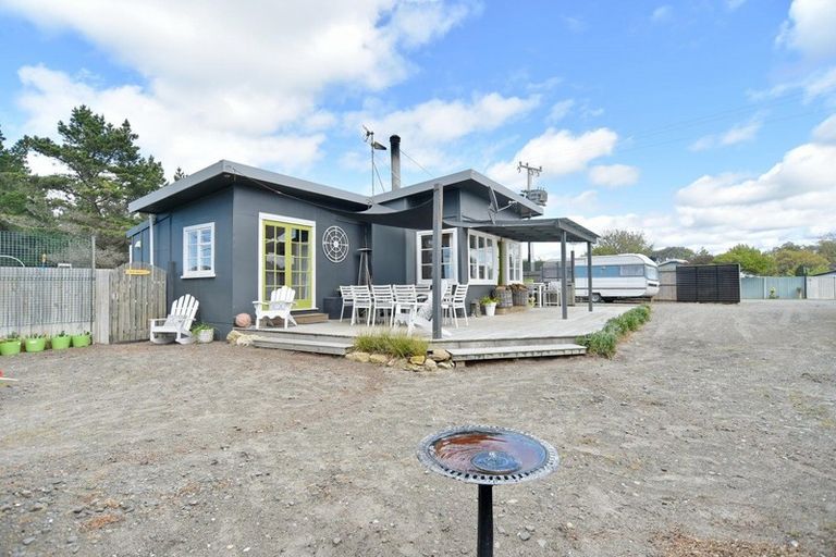 Photo of property in 31 Chamberlain Avenue, Amberley, 7481