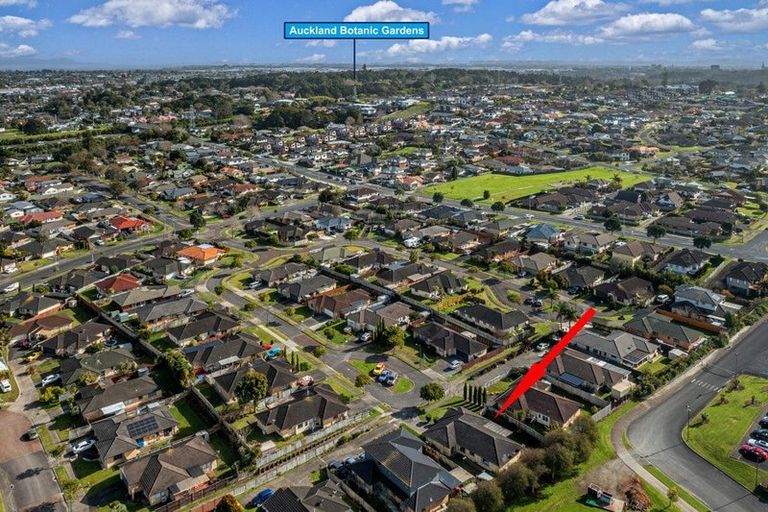 Photo of property in 20 Villino Place, Randwick Park, Auckland, 2105