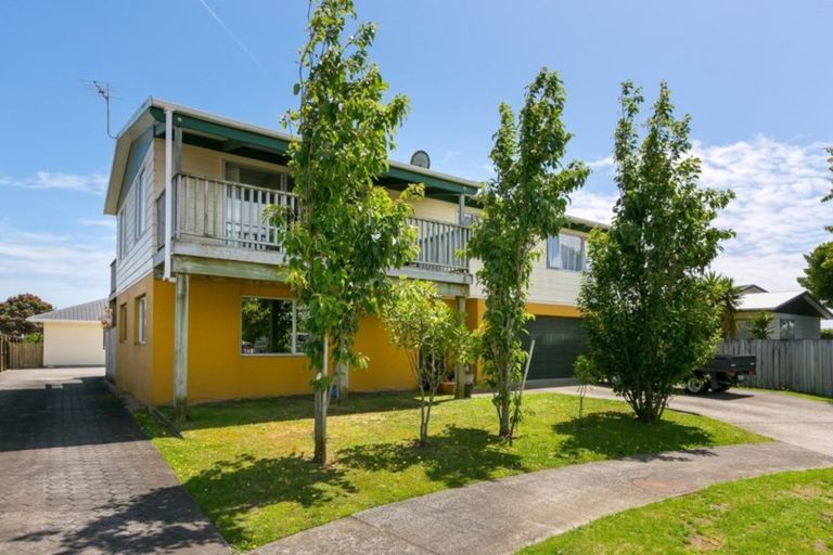 Photo of property in 20 Maralyn Place, Bell Block, New Plymouth, 4312