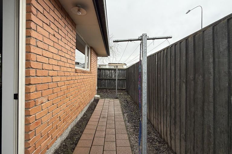 Photo of property in 21 Grenville Street, Waltham, Christchurch, 8011